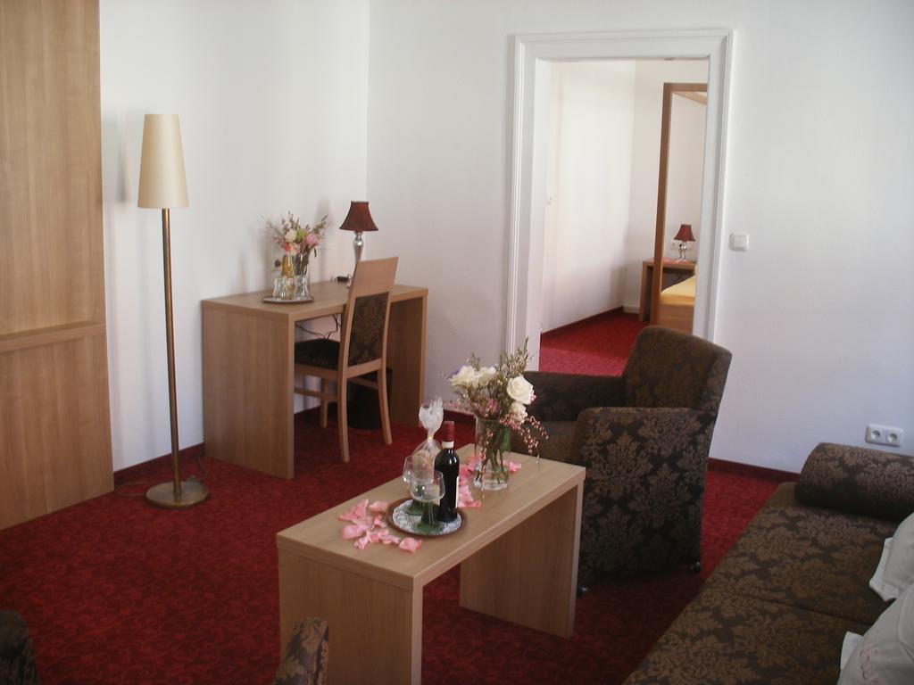 Boutiquehotel Goldene Rose Rothenburg ob der Tauber Extérieur photo
